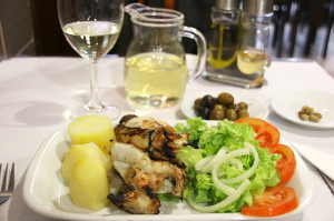 リスボンで食べた甲イカの炭火グリル